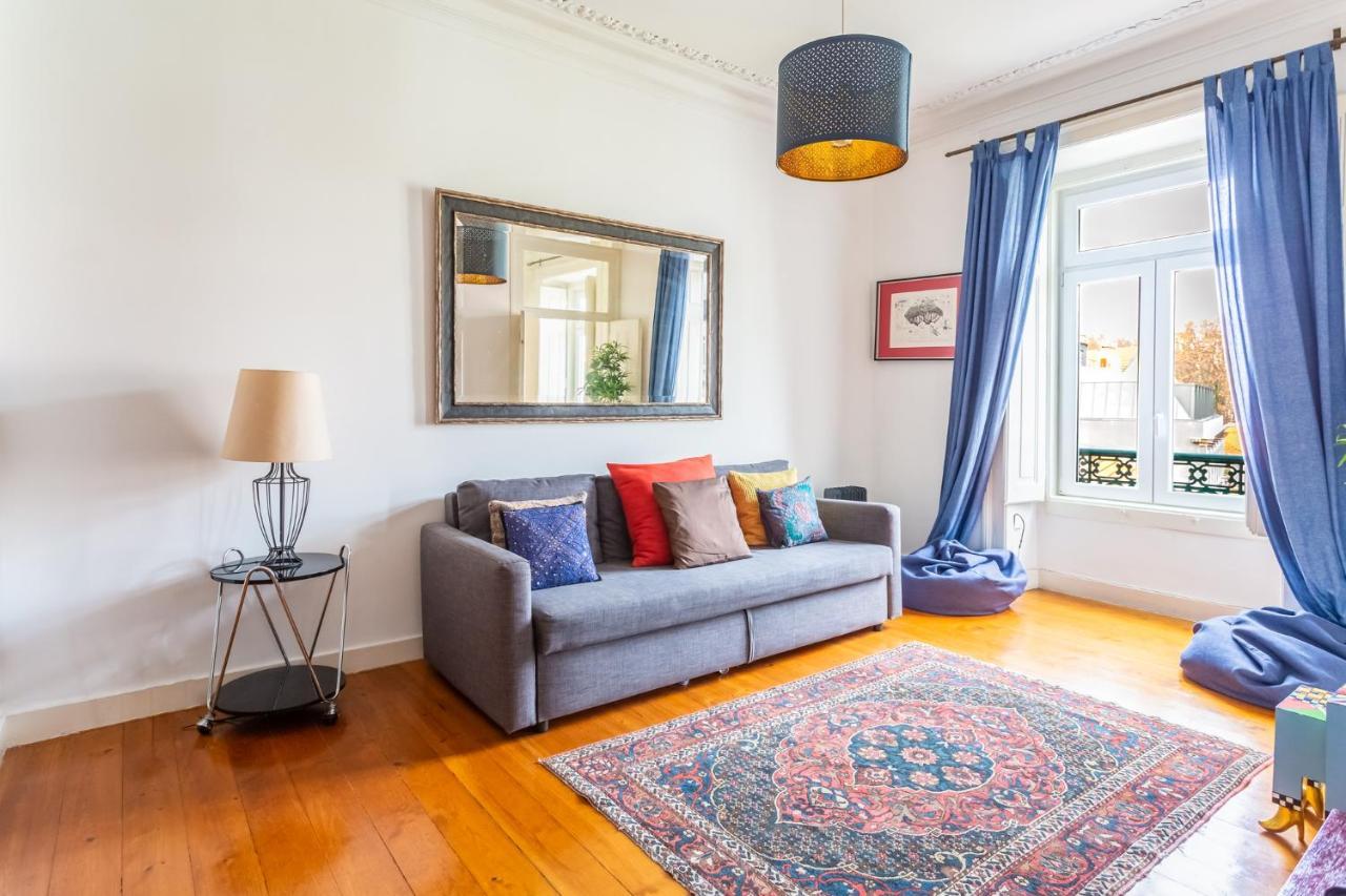Bright 2 Bedroom Apt 100M From Av. Liberdade ลิสบอน ภายนอก รูปภาพ