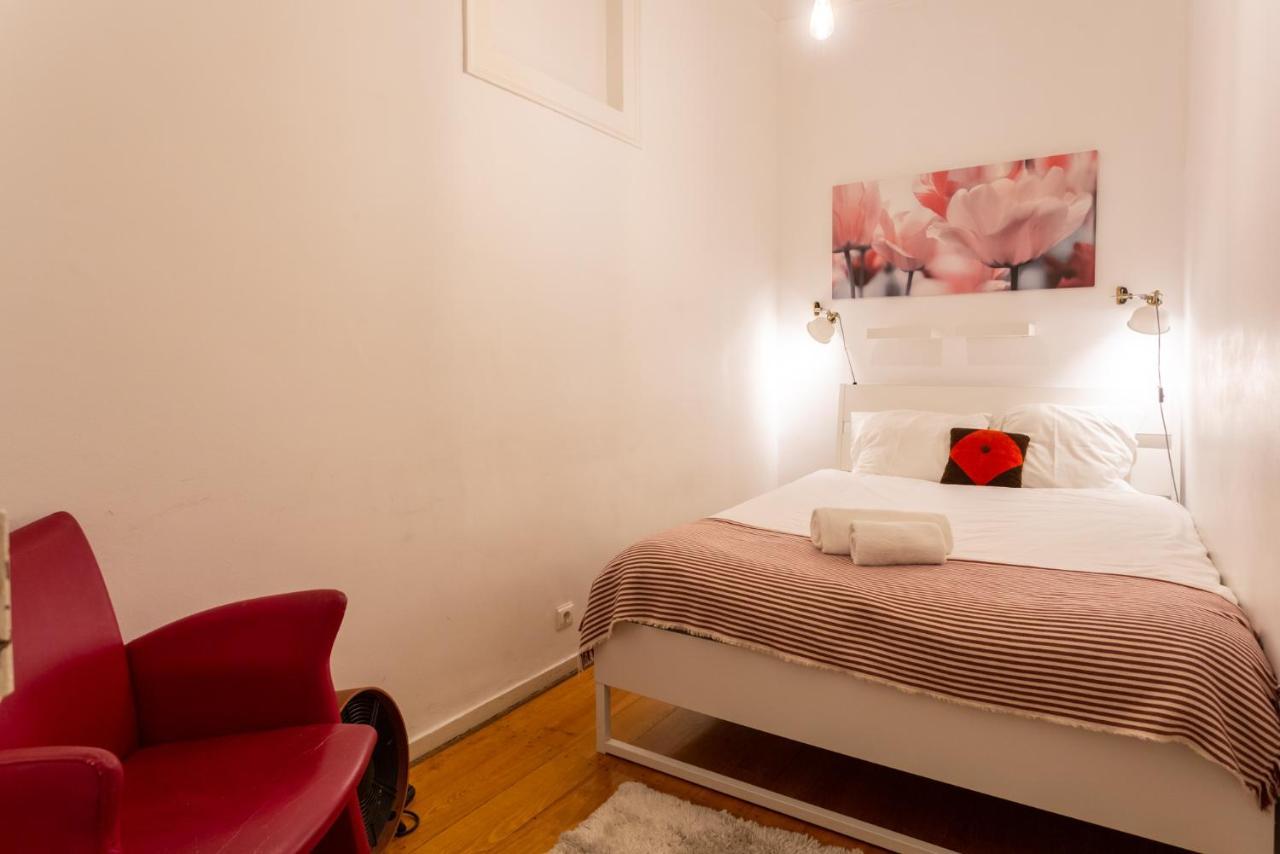 Bright 2 Bedroom Apt 100M From Av. Liberdade ลิสบอน ภายนอก รูปภาพ