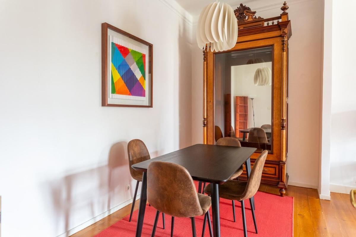 Bright 2 Bedroom Apt 100M From Av. Liberdade ลิสบอน ภายนอก รูปภาพ